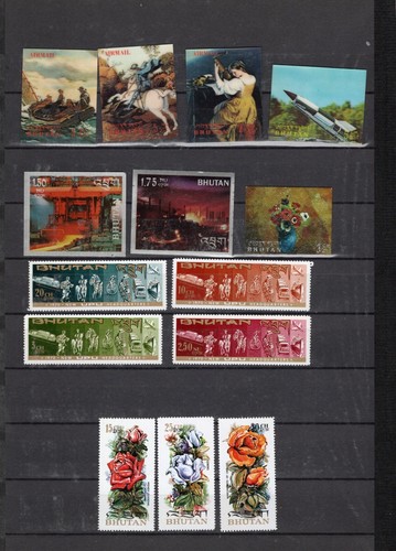 Bhutan mnh 3D metal foil matte paintings and others - Space - horse flora