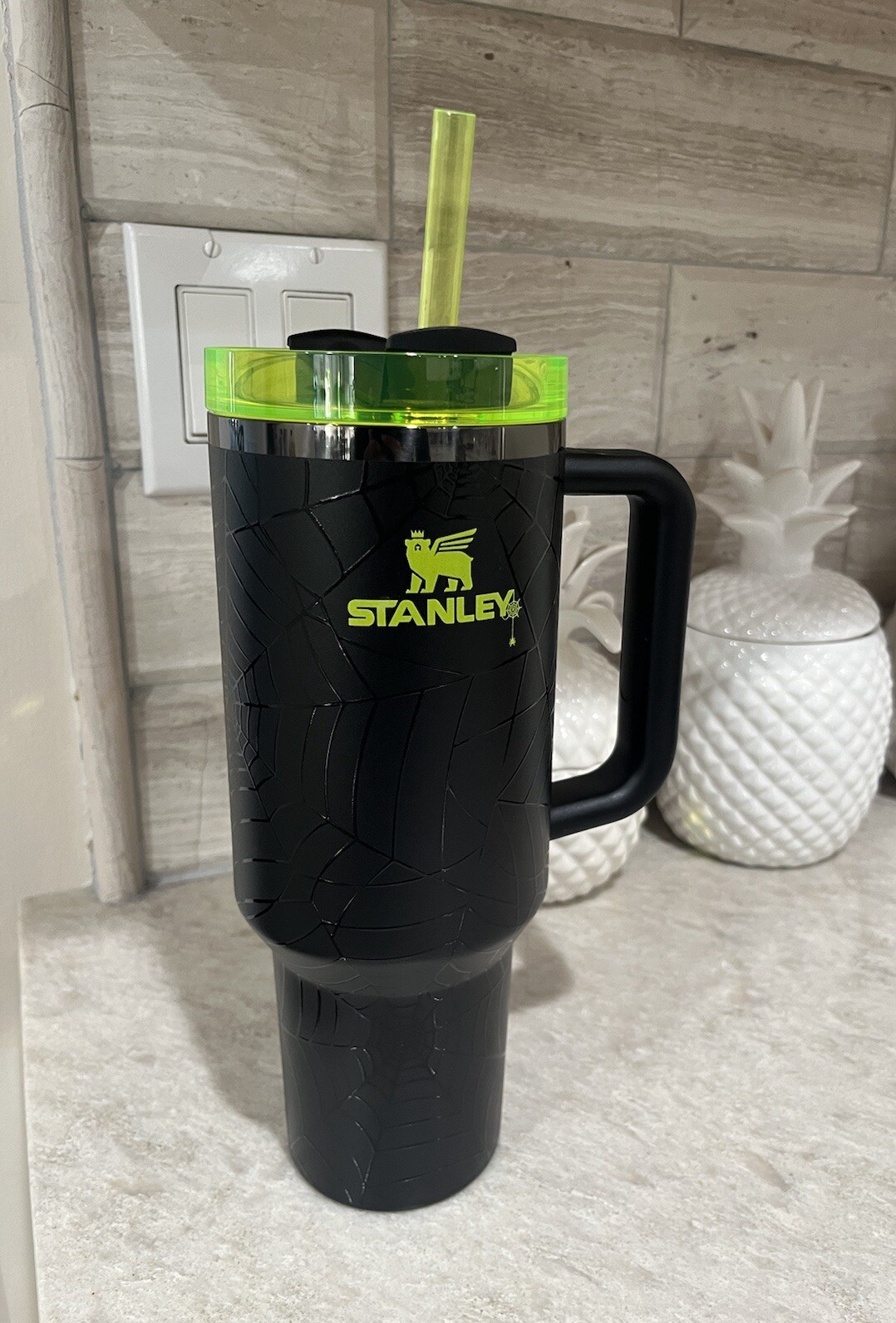 Stanley Cup LIMITED EDITION Halloween Glow in the Dark Spider Web Tumbler 40oz-image