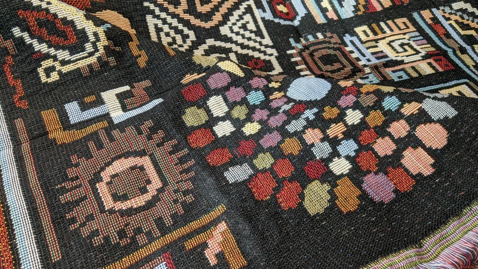 DaDa Bedding Ethnic Ornaments Geometric Black Tapestry Throw Blanket, 50" x 60" - Image 4 of 4