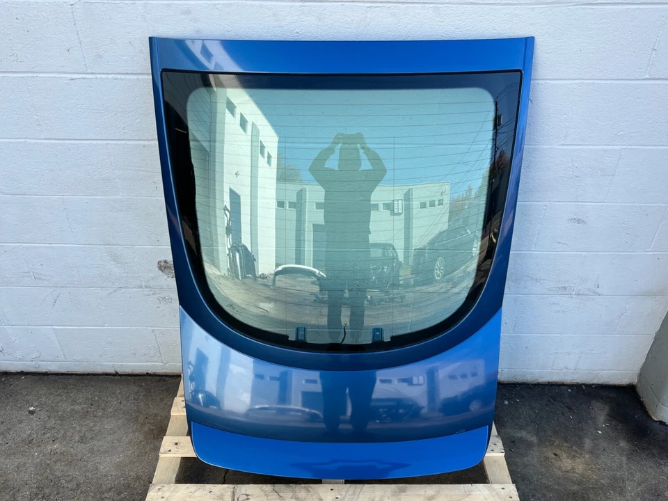 AUDI TT 2000-2006 CUPÉ MALETERO ESCOTILLA TAPA CUBIERTA CON ALERÓN Y CRISTAL AZUL OEM Foto 2 de 4