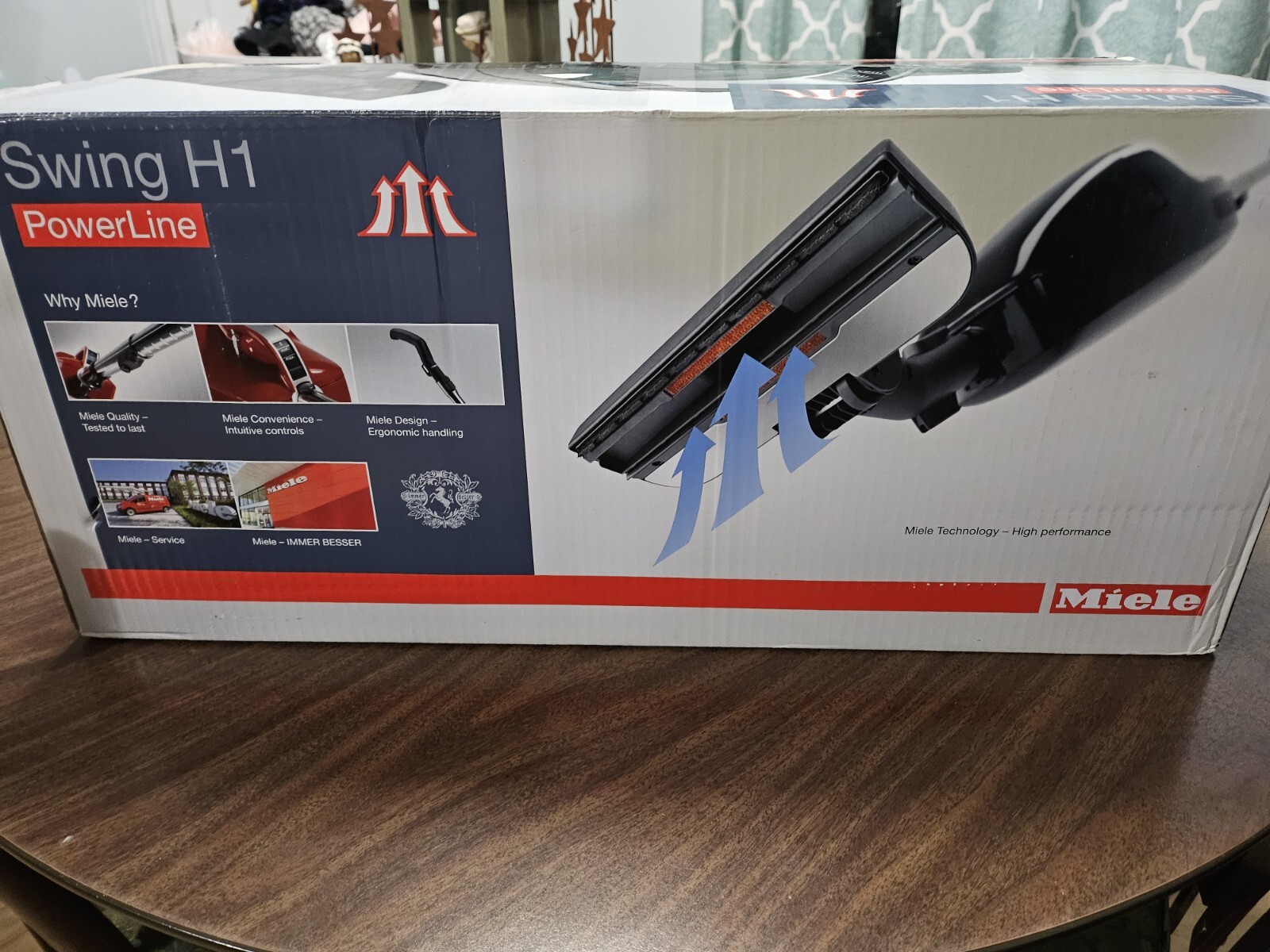 Miele Swing H1 Quick Step PowerLine Upright Stick Vacuum Cleaner SAAO0