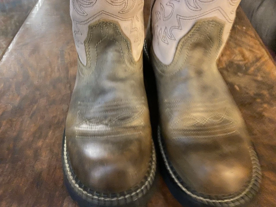 Botas vaqueras occidentales Ariat Fatbaby para mujer talla 7B cuero marrón pull-on Foto 4 de 4