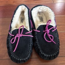 UGG Dakota Black Suede Moccasin Slippers with Pink Lace   Size 3
