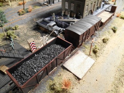 HO Roco Freight Railway Cars (3) Custom Detailed Hand Painted Weathered  #3087