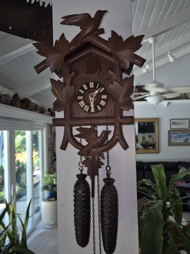 Vintage Traditional Hurbert Herr 8-day Cuckoo Clock Refurbished And Working