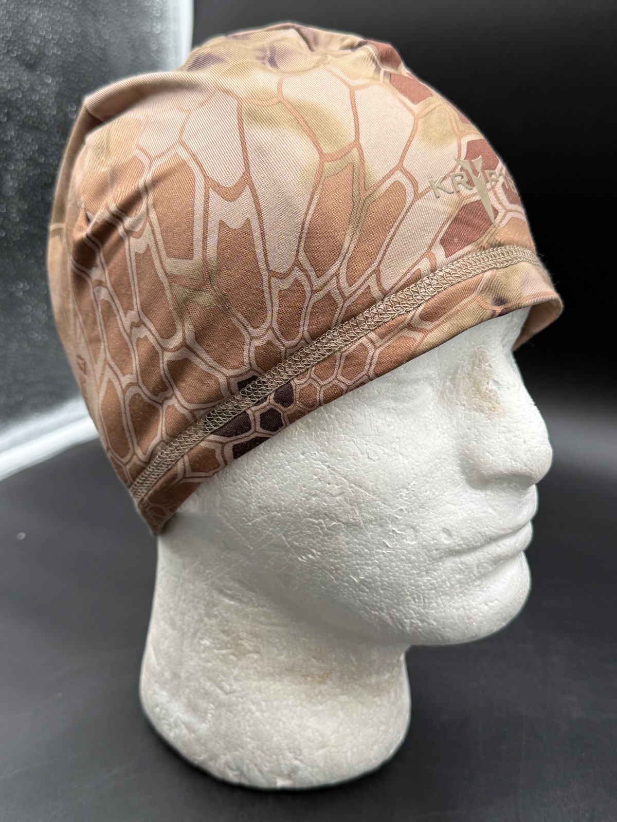 Kryptek Highlander Debossed Reversible Beanie One… - image 1