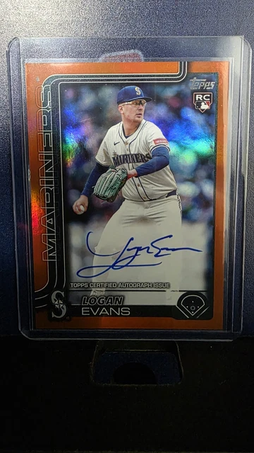 2025 Topps Update - Gold /25 Real One Autograph Logan Evans #US302 (AU, RC)