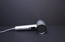 LOréal Professionnel x Zuvi AirLight Pro Hai...