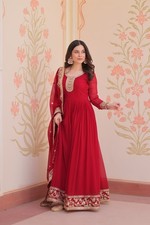 Launching New Faux Blooming Georgette Gown With Maroon Dupatta For Function Wear