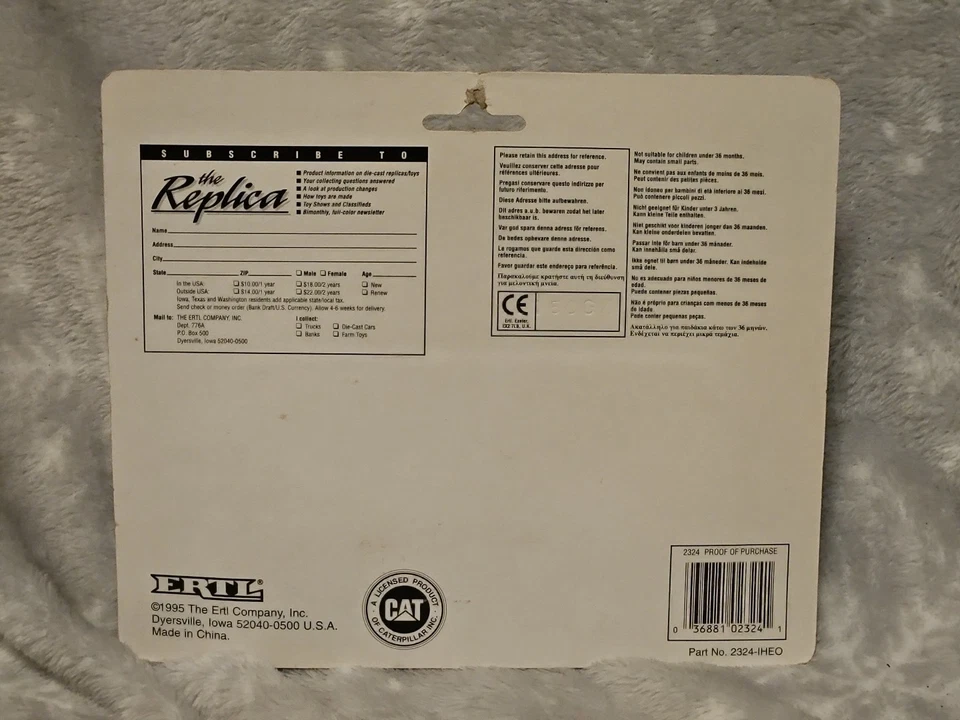 Ertl CAT VFS50 Undercarriage with Sludge Wagon Diecast 1/64 Scale Replica - Image 3 of 4