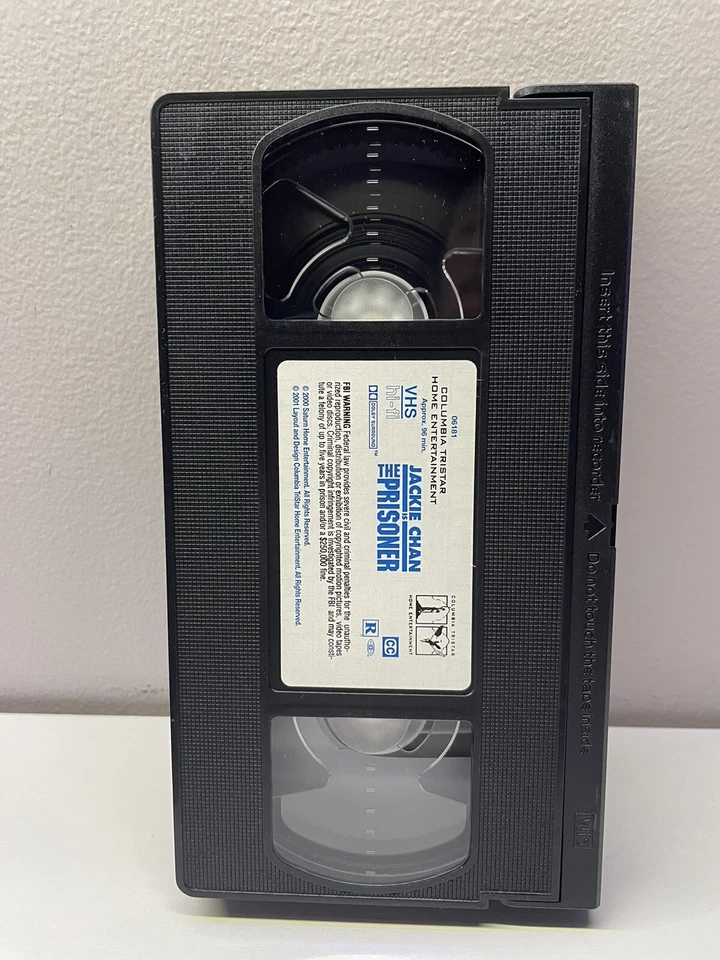 Видеокассеты с фильмами о боевых искусствах Jackie Chans The Prisoner 2001 & 36 Crazy Fists 1996 - Изображение 3 из 3