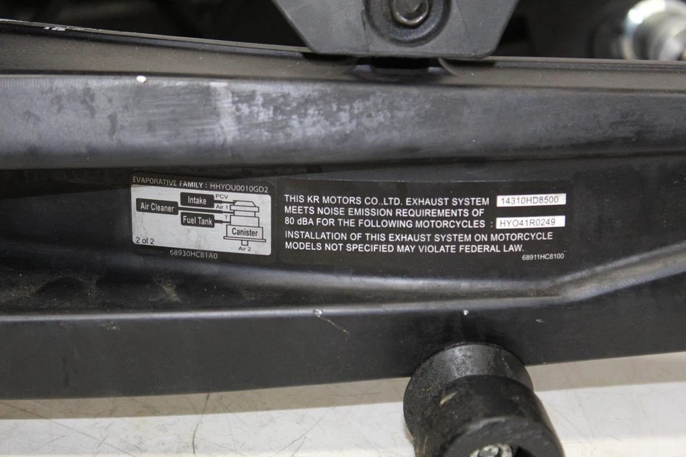 2017 Hyosung Gd250r 后摆臂背悬挂摆臂 — 第 4/4 张图片