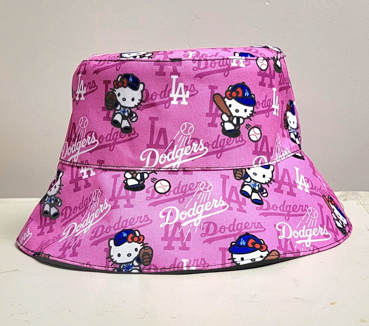 HELLO KITTY DODGERS PINK BUCKET CAP (BRAND NEW)