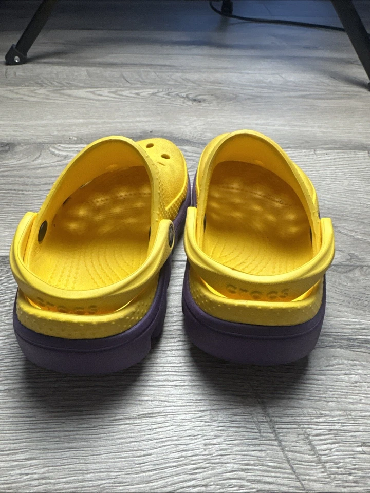 Sandalias Zuecos Crocs Duet Niños Talla 8/9 Amarillo Púrpura Ligeras Informales Foto 3 de 4