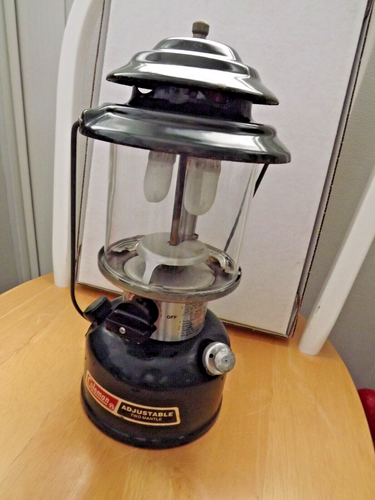 Vintage 1989 Coleman Model 288A700 Adjustable Two Mantle Lantern