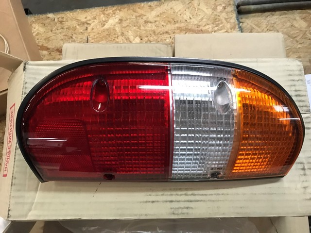Ford Tail Light Assembly Rear L/H for Ford Ranger 4x4 2.5td 1999-6/2004