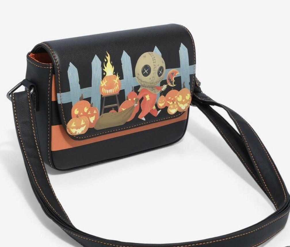 Loungefly Trick \'r Treat Sam‎ Lollipop Crossbody Bag and Wallet Amazon.com: Loungefly Trick or Treat Sam Lollipop Crossbody  main image 4