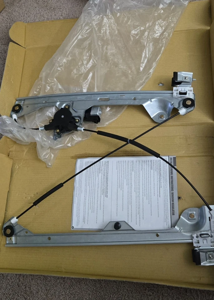 Regulador y motor de ventana de pasajero trasero para Cadillac/Chevy/GMC 2007-2014 Foto 4 de 4