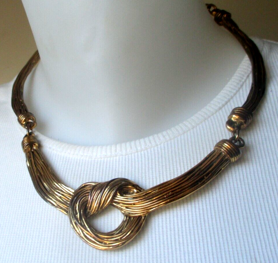 Collier Vintage Fantaisie à Identifier - Magnifique Pièce Rare De Créateur