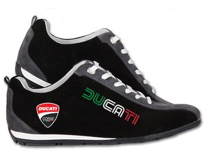 MERCEDES AMG Schuhe Neu Herren Bestickt Kleidung Fan Sport Shoes