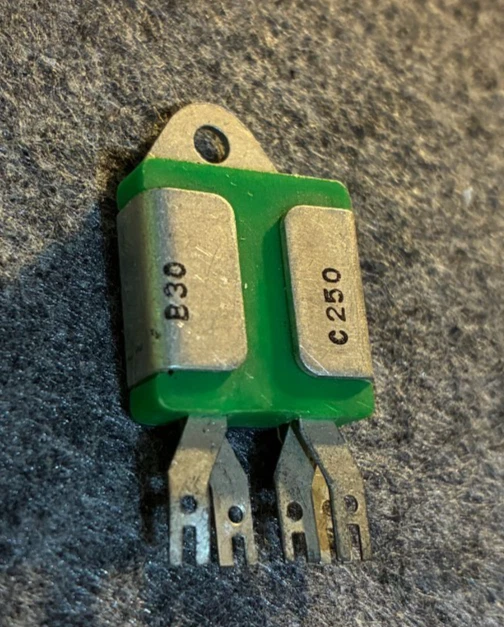 Selen Gleichrichter B30 C250