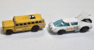 Hot Wheels Redline S'Cool Heavyweights & Pit Crew Car Lot Of 2 Vintage 