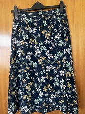 New 100% Silk Brora Floral Print Skirt - UK10 but fits UK8