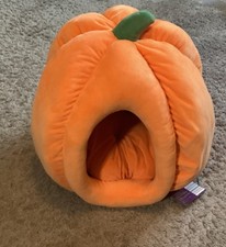 Heart To Tail Fall Halloween Pumpkin Pet Bed NWT