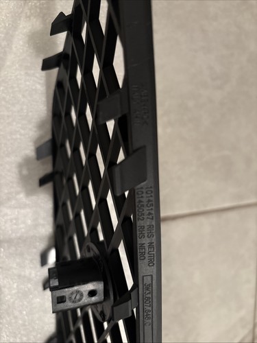2012-2018 Bentley GT GTC Lower Bumper Grille Front Right 3W3807648C OEM New - Picture 5 of 9