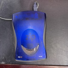 Iomega Zip 250 USB-powered external disk drive Z250USBPCMBP w/ cable