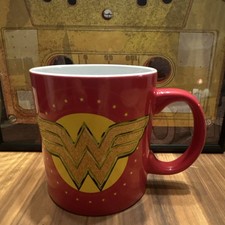 DC Wonder Woman Medium Coffee Mug