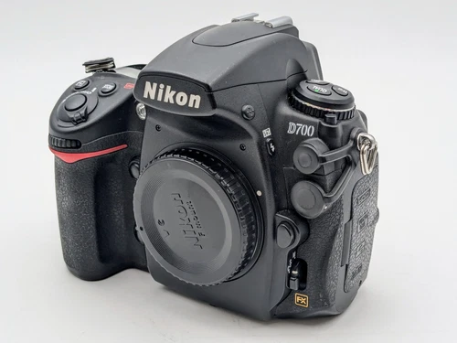 Nikon D700 12.1MP Digital SLR Camera (Body Only) - Bild 1 von 9