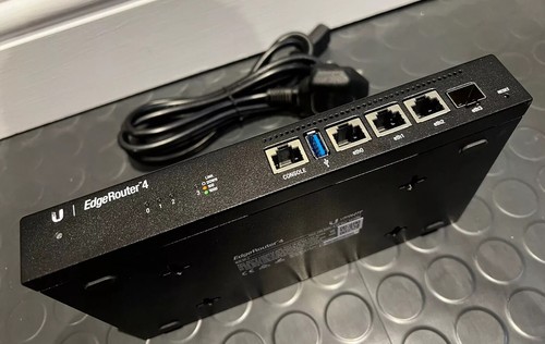 Router - Ubiquiti ER-4 EdgeRouter 4-Port Gigabit Broadband with SFP - Afbeelding 4 van 6