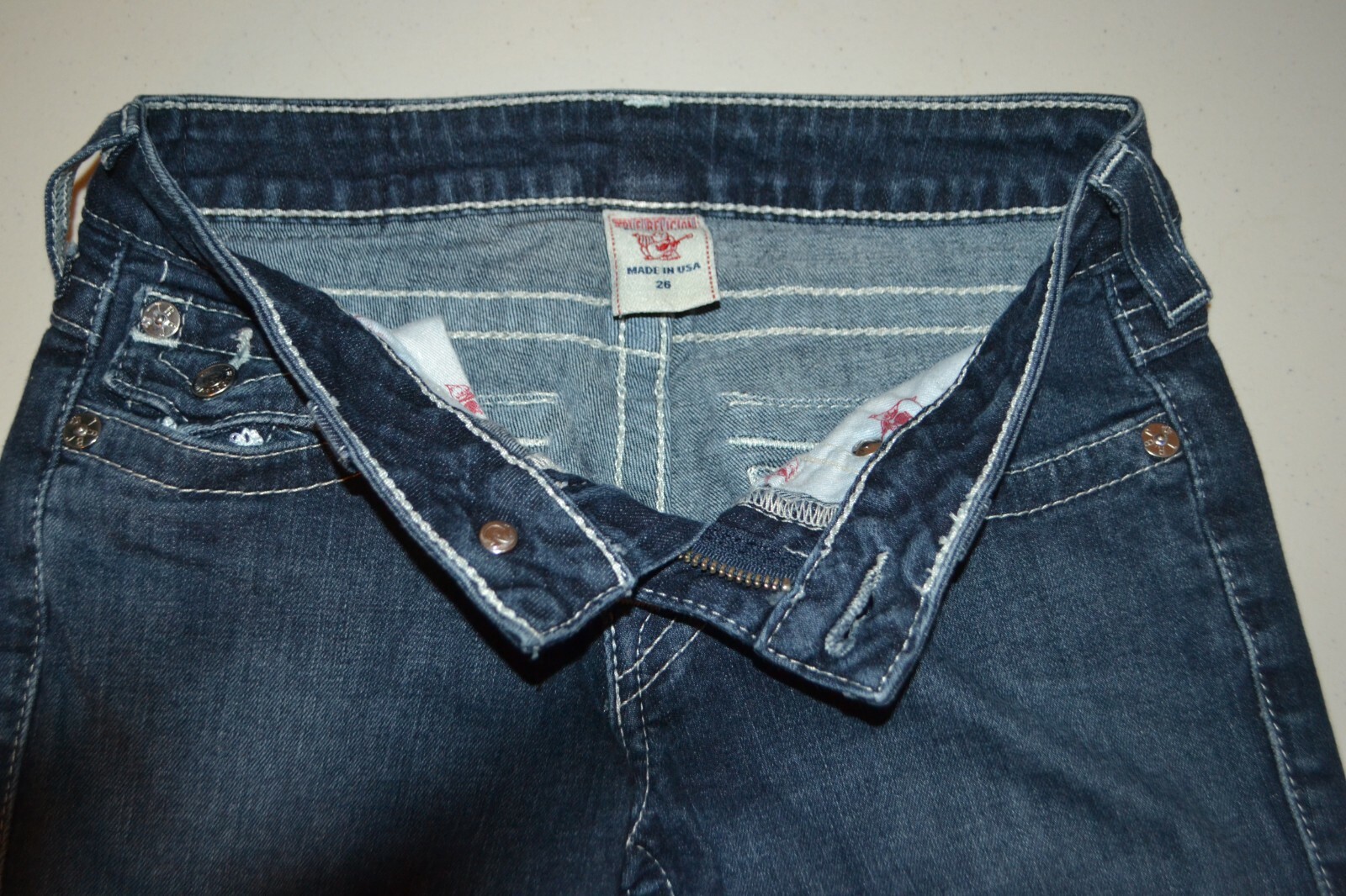 True Religion Women's Knee Length Embellished U Pocket Flaps Denim Shorts Sz 26 thumbnail 8