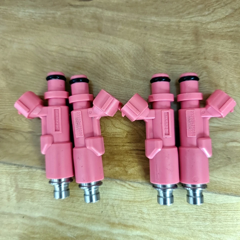 4X DENSO Fuel Injectors For 99-04 Toyota 4Runner Tacoma 2.4L 2.7L L4 23250-75080 Foto 2 de 4