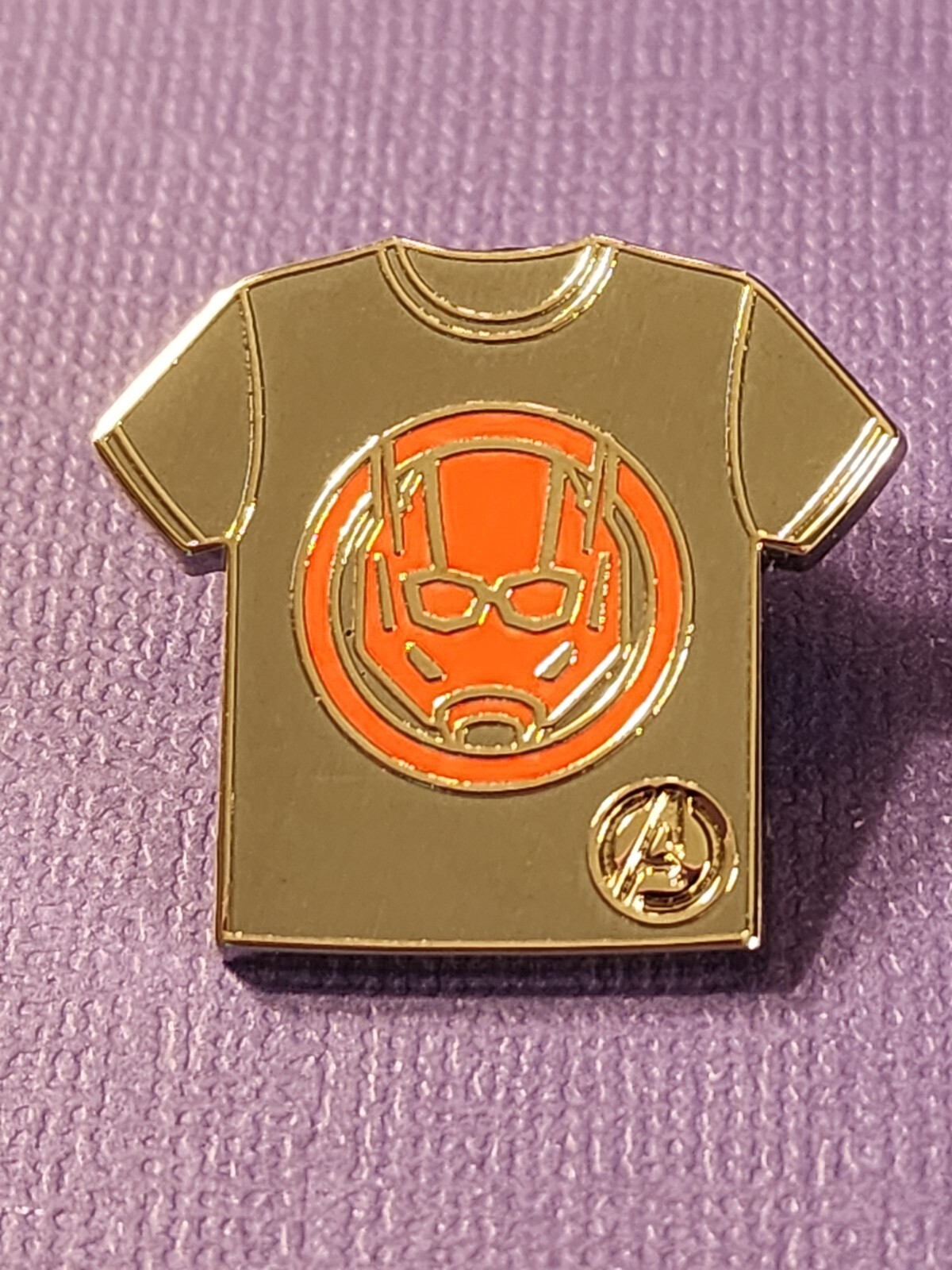 2024 Walt Disney World Marvel Ant-Man Hidden Mickey **Chaser Pin** - New