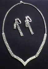ELEGANT VINTAGE RHINESTONE JEWELRY SET NECKLACE & DANGLE EARRINGS WEDDING FORMAL