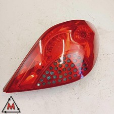 Feu arrière Peugeot 404