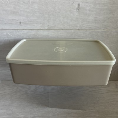 Vintage Tupperware Beige Brotdose Behälter 713 mit Verschluss Deckel 714 mit Trennwand
