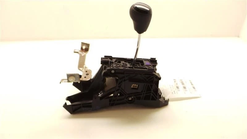 Toyota Camry SE 2015 6 velocidades transmisión automática palanca de cambios conjunto  Foto 3 de 4