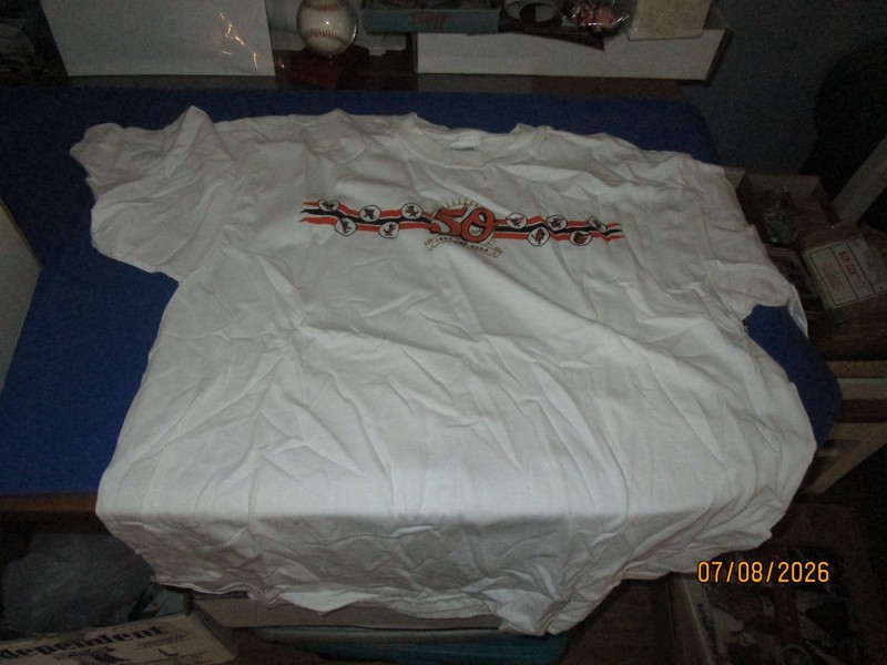 Baltimore Orioles 100% Cotton Size XL 2004 50th Anniversary Baseball T-Shirt