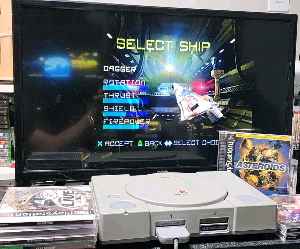 Asteroids ( Sony PlayStation 1, 1998 ) Complete w/ Manual - Tested Working - Image 4 of 4