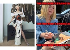 Elle Fanning signed Autographed 8x10 Photo PROOF c SEXY Predator Badlands COA