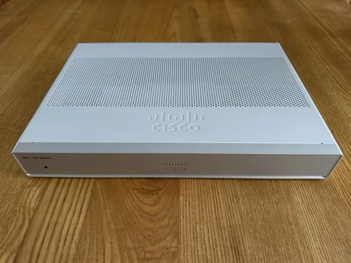 Cisco C1117-4P Integrated Services Router/Gateway (Gigabit Ethernet-SFP-ADSL)