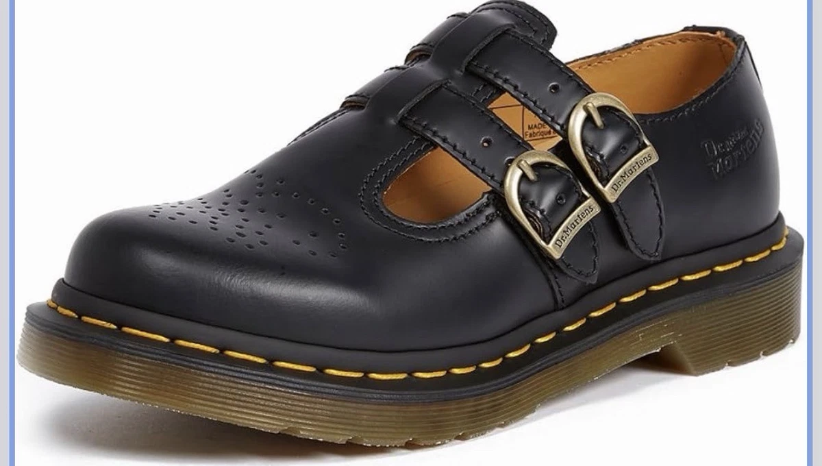 Dr. Martens Women