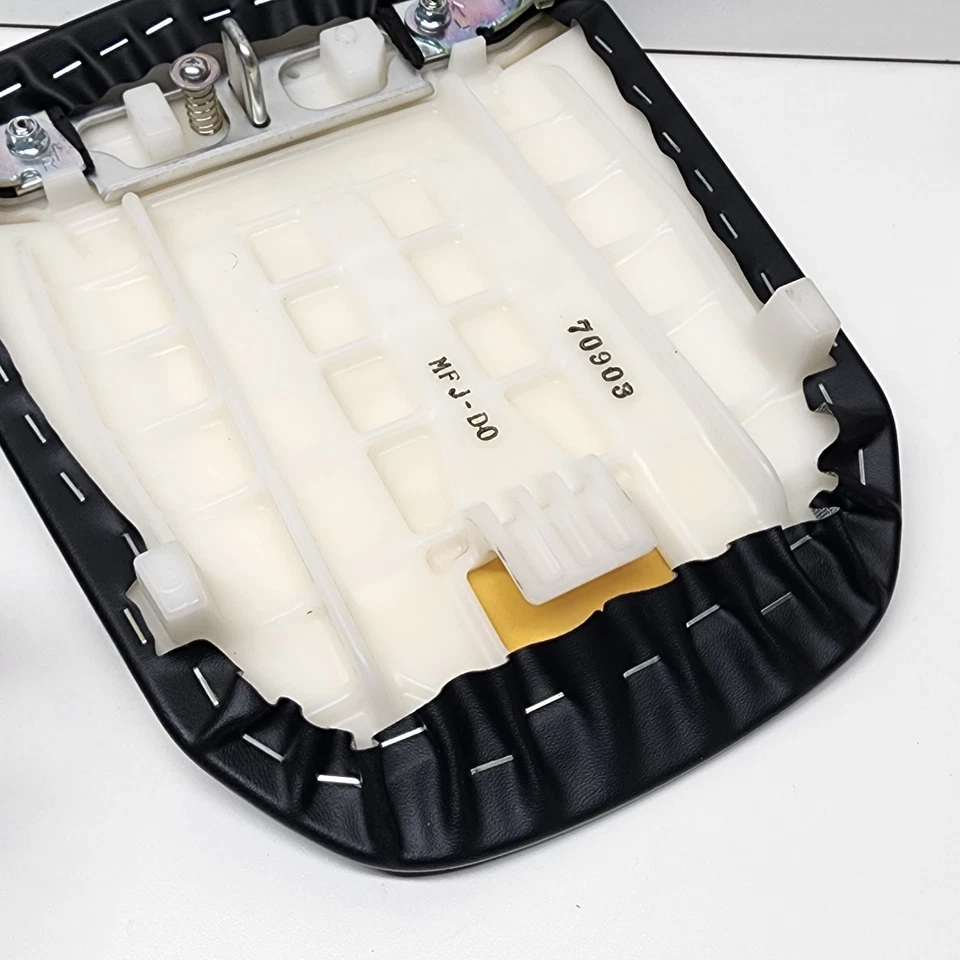 Almohadilla de asiento tándem para pasajero Honda Cbr600rr 2009 sillín Pillion 77300-MFJ-D02 Foto 4 de 4