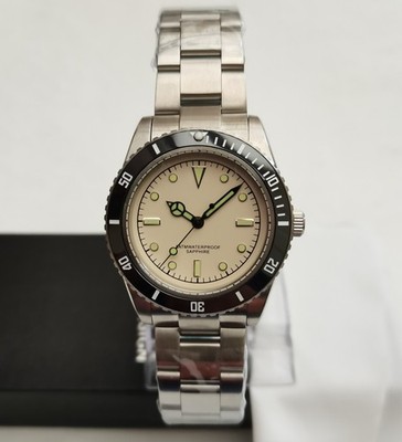 NEU UND VERPACKT Aimimo C8204G GANZSTAHL JAPAN QUARZ SPORTUHR ELFENBEIN SAPHIR LUME 50m