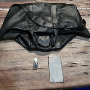 tumi leather weekender bag