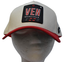 Cappello Performance WRLD Tags VEN Venezuela Prima Classe Volo 58 Rosso Marrone Snapback