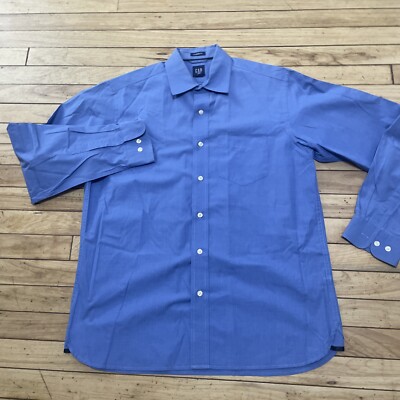 GAP Dress Shirt Men M 15 15.5 Blue Classic Fit Business Casual Pocket Button Up